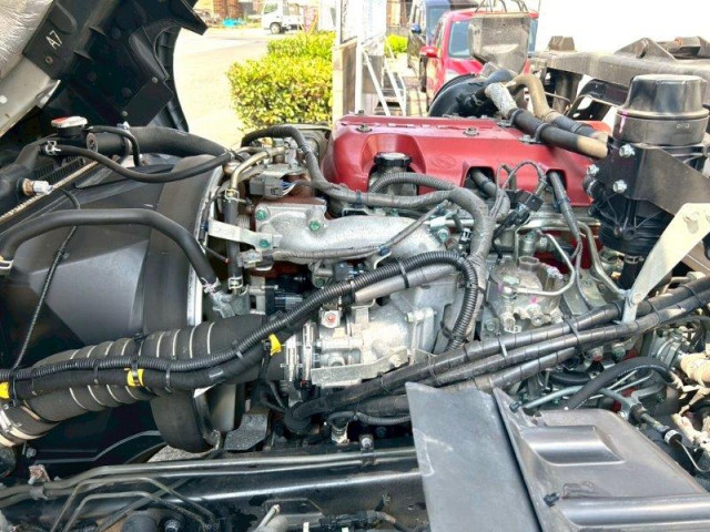 日野 レンジャー 増トン 冷凍冷蔵バン 2PG-FG2ABA(91356) 19枚目