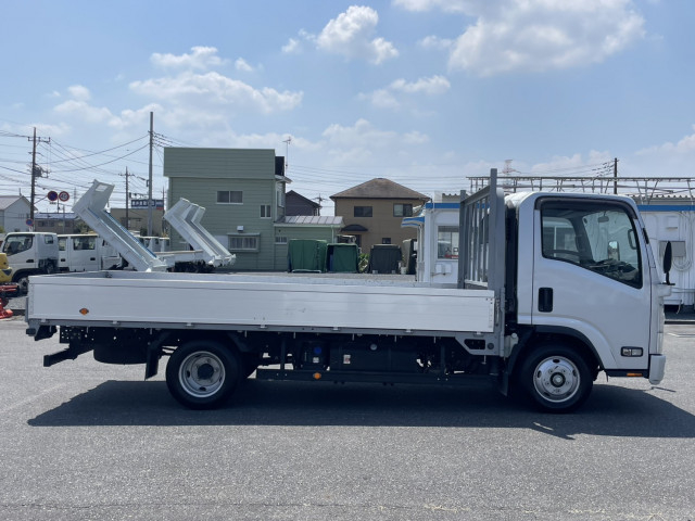 いすゞ エルフ 小型 平ボディ 2RG-NNR88AR(91359) 4枚目