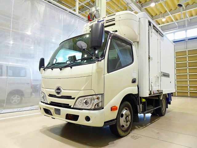 日野 デュトロ 小型 冷凍冷蔵バン 2RG-XZC605M(91361) 1枚目