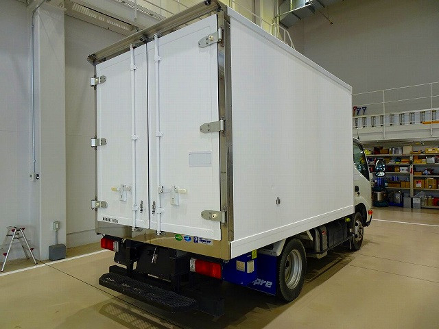 日野 デュトロ 小型 冷凍冷蔵バン 2RG-XZC605M(91361) 3枚目