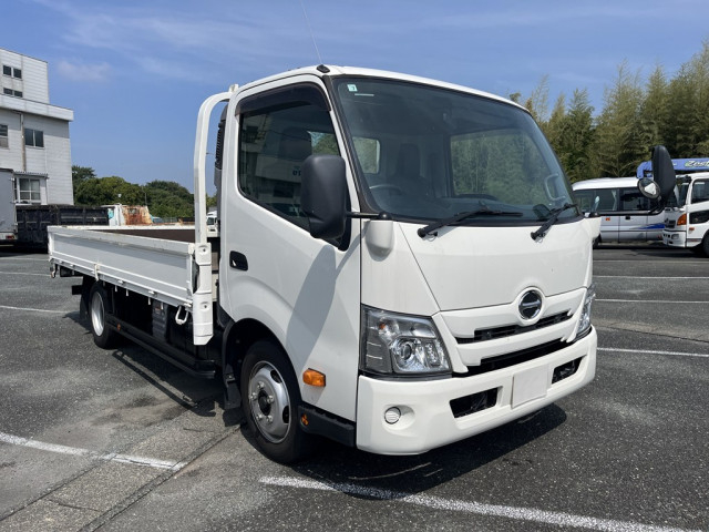 日野 デュトロ 小型 平ボディ 2RG-XZU710M(91362) 2枚目
