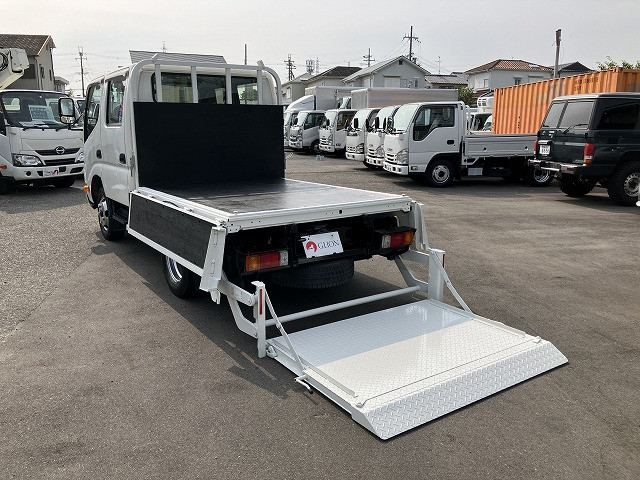日野 デュトロ 小型 Wキャブ 2RG-XZU605M(91370) 13枚目