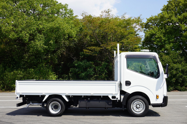 日産自動車 アトラス 小型 平ボディ CBF-SQ2F24(91372) 9枚目