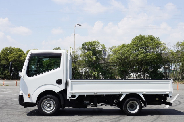 日産自動車 アトラス 小型 平ボディ CBF-SQ2F24(91372) 12枚目