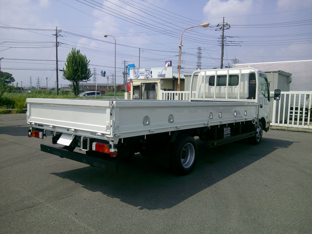 トヨタ ダイナ 小型 平ボディ 2RG-XZU722(91376) 5枚目