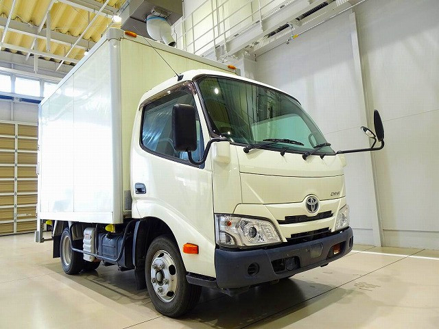トヨタ ダイナ 小型 アルミバン 2RG-XZU605(91378) 2枚目