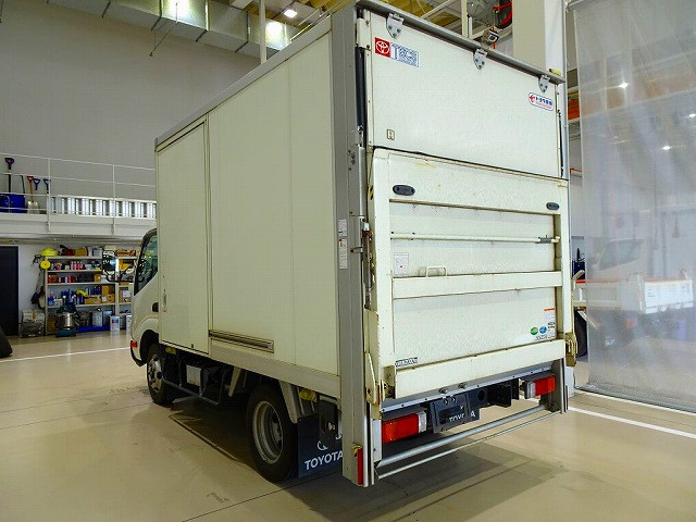 トヨタ ダイナ 小型 アルミバン 2RG-XZU605(91378) 4枚目