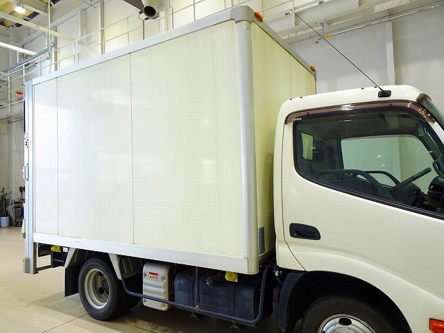 トヨタ ダイナ 小型 アルミバン 2RG-XZU605(91378) 30枚目
