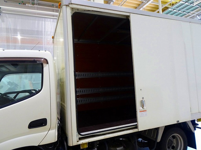 トヨタ ダイナ 小型 アルミバン 2RG-XZU605(91378) 32枚目
