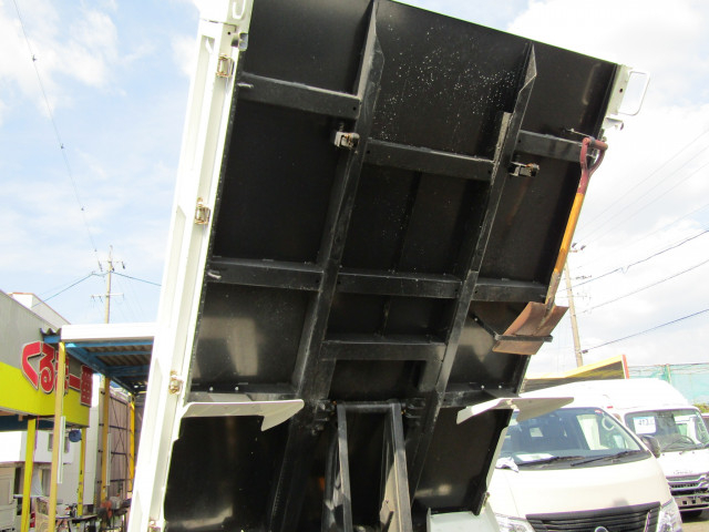 三菱ふそう キャンター 小型 土砂ダンプ 2PG-FBA60(91381) 13枚目