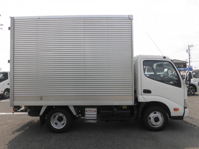 トヨタ ダイナ 小型 アルミバン 2RG-XZC605(91384) 5枚目
