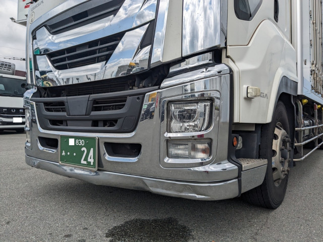 いすゞ ギガ 大型 冷凍冷蔵バン 2KG-CYL77C(91410) 46枚目