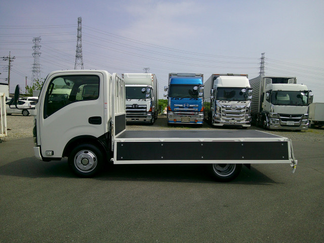 マツダ タイタン 小型 平ボディ 3DF-LHR87AF(91418) 10枚目