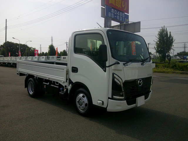マツダ タイタン 小型 平ボディ 3DF-LHR87AF(91421) 3枚目