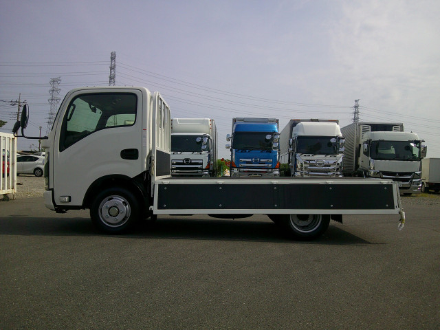 マツダ タイタン 小型 平ボディ 3DF-LHR87AF(91421) 10枚目