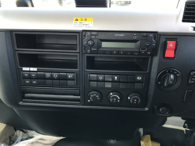 三菱ふそう ファイター 中型 コンテナ専用車 2KG-FK72F(91422) 10枚目