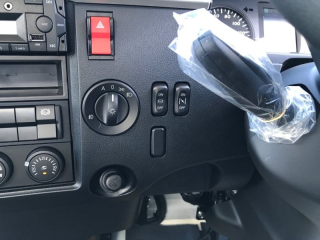 三菱ふそう ファイター 中型 コンテナ専用車 2KG-FK72F(91422) 11枚目