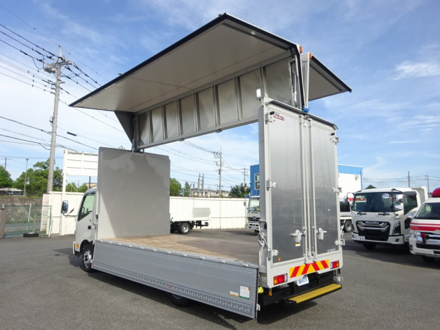 日野 デュトロ 小型 アルミウィング 2KG-XZU722M(91437) 6枚目