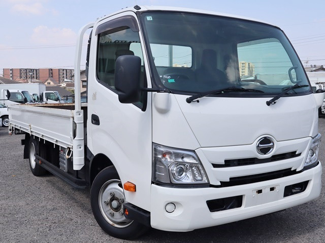 日野 デュトロ 小型 平ボディ 2RG-XZU710M(91466) 2枚目
