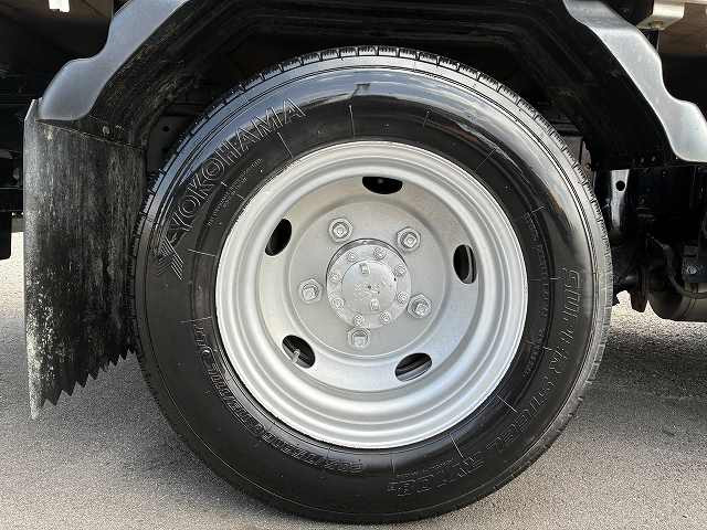 いすゞ エルフ 小型 平ボディ 2RG-NKR88A(91473) 29枚目