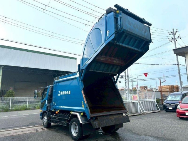 三菱ふそう ファイター 増トン 塵芥車（プレス式） 2KG-FK72FZ(91488) 8枚目