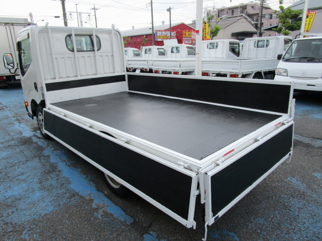 日産自動車 アトラス 小型 平ボディ CBF-SQ2F24(91520) 17枚目