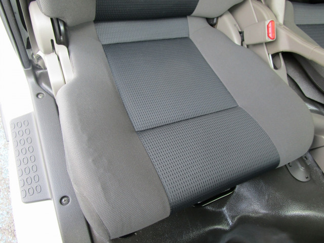 日産自動車 アトラス 小型 平ボディ CBF-SQ2F24(91520) 24枚目