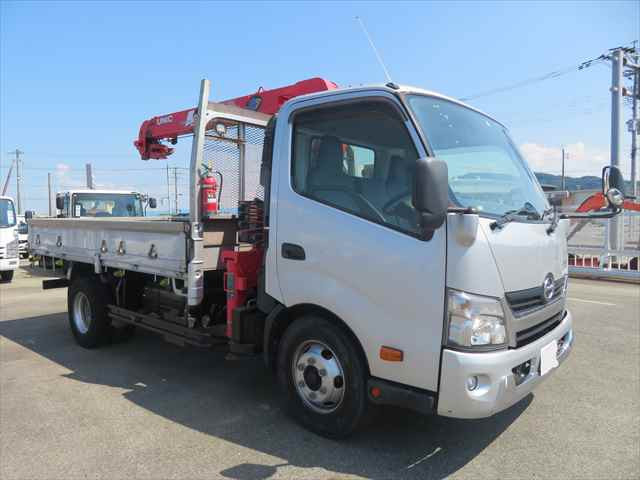 日野 デュトロ 中型 クレーン付き TKG-XZU710M(91525) 4枚目