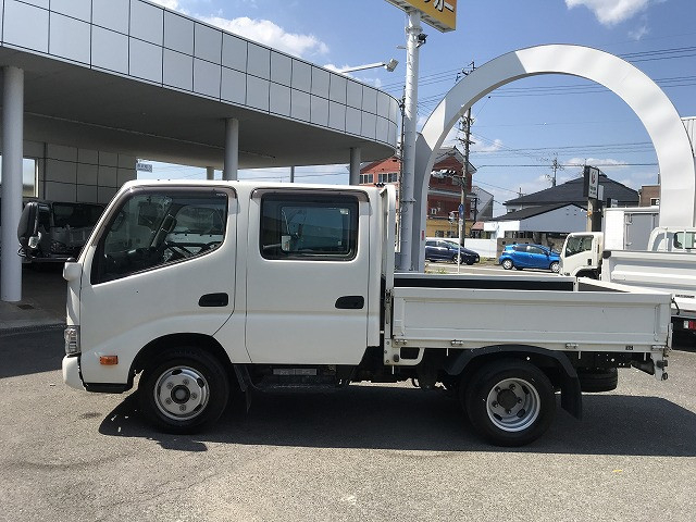 トヨタ ダイナ 小型 Wキャブ TKG-XZU605(91529) 4枚目