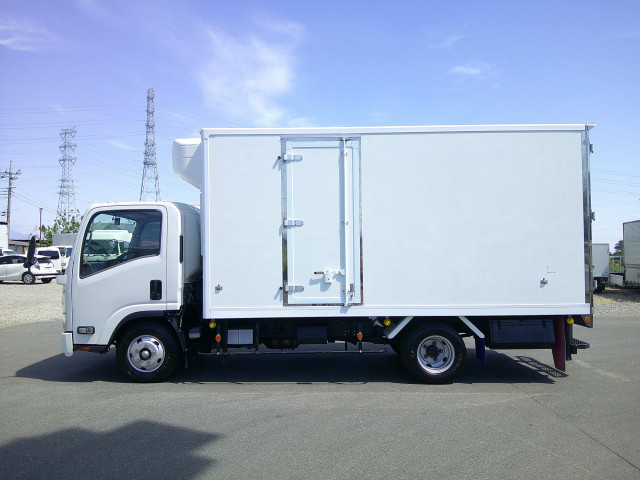 いすゞ エルフ 小型 冷凍冷蔵バン TPG-NPR85AN(91531) 8枚目