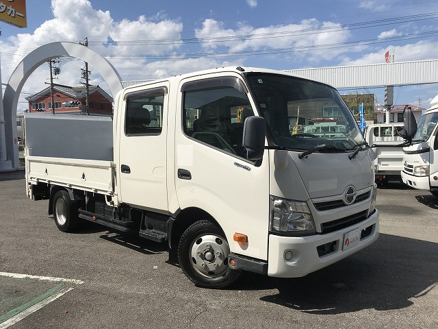 日野 デュトロ 小型 Wキャブ TKG-XZU710M(91533) 3枚目