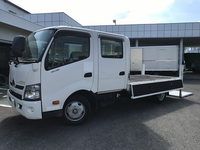 日野 デュトロ 小型 Wキャブ TKG-XZU710M(91533) 9枚目