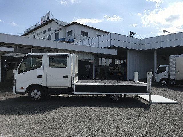 日野 デュトロ 小型 Wキャブ TKG-XZU710M(91533) 14枚目