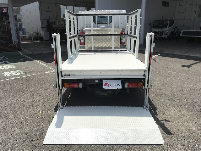 日産自動車 アトラス 小型 平ボディ CBF-SQ2F24(91534) 14枚目