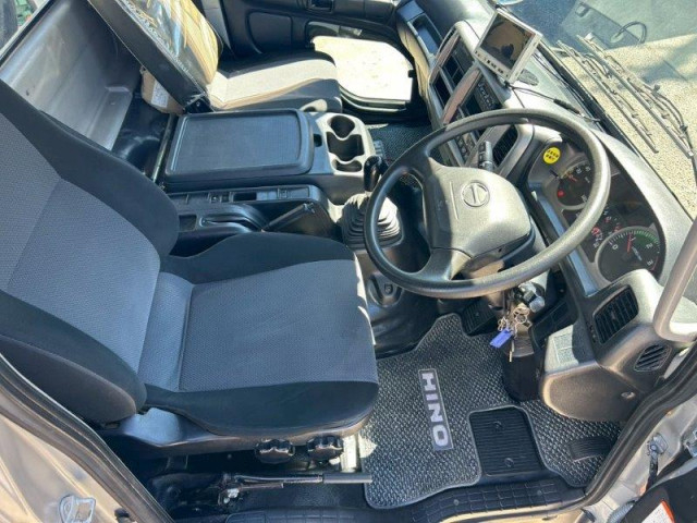 日野 レンジャー 増トン ミキサー車 LKG-FJ7JDAA(91539) 25枚目