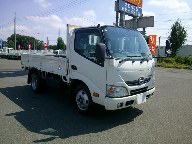 日野 デュトロ 小型 平ボディ TKG-XZU605M(91557) 3枚目