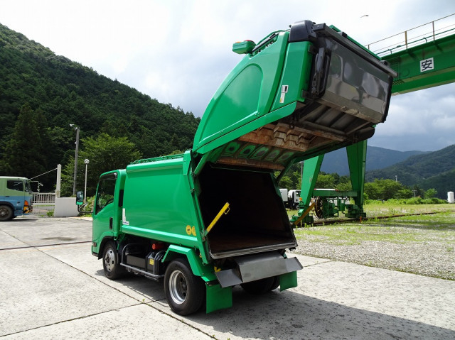 いすゞ エルフ 小型 塵芥車（プレス式） TKG-NMR85N(91571) 6枚目