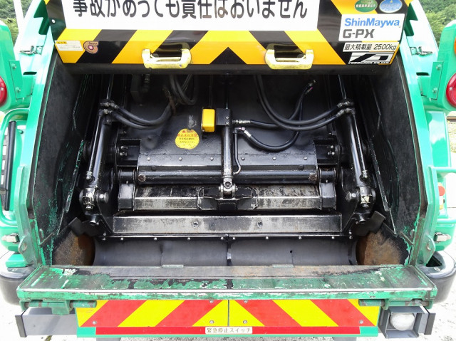 いすゞ エルフ 小型 塵芥車（プレス式） TKG-NMR85N(91571) 12枚目