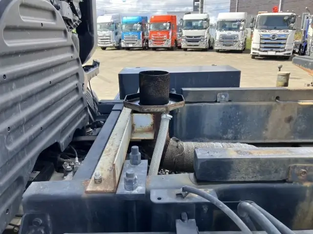 日野 プロフィア 小型 土砂ダンプ 2DG-FS1AGA(91580) 17枚目