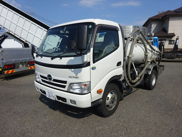 日野 レンジャー 小型 バキュームカー BDG-XZU404X(91636) 1枚目