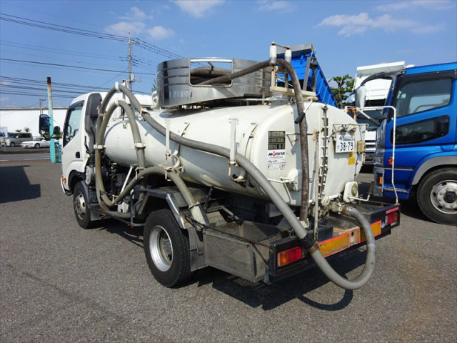 日野 レンジャー 小型 バキュームカー BDG-XZU404X(91636) 3枚目