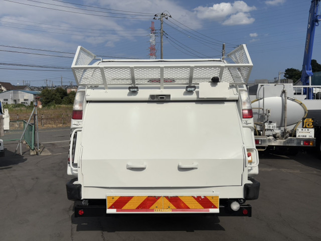 いすゞ エルフ 小型 塵芥車（プレス式） 2RG-NPR88YN(91641) 8枚目