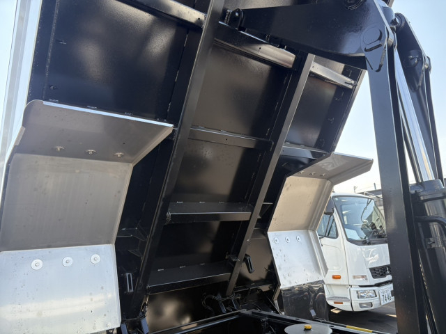 三菱ふそう ファイター 増トン 土砂ダンプ 2KG-FK62FZ(91645) 14枚目