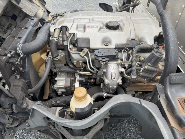 三菱ふそう キャンター 小型 アルミバン PA-FE72DC(91668) 29枚目
