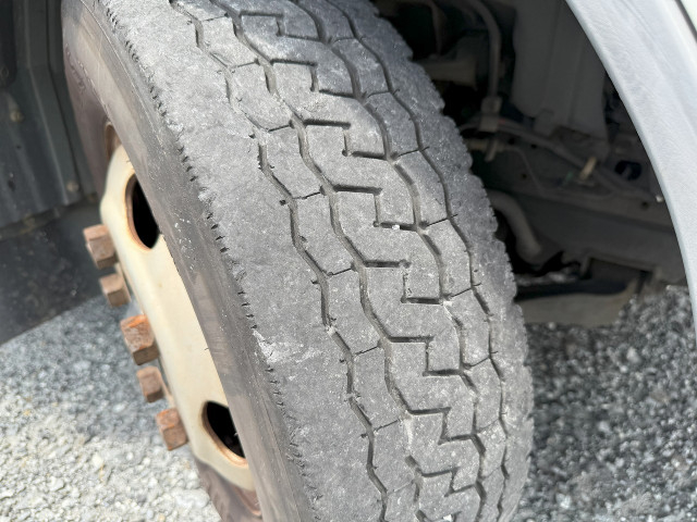 三菱ふそう キャンター 小型 アルミバン PA-FE72DC(91668) 35枚目
