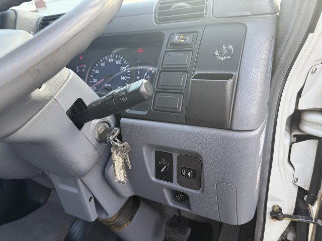 三菱ふそう キャンター 小型 アルミバン PA-FE72DC(91668) 40枚目