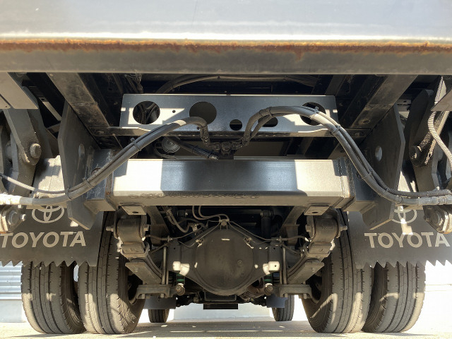 トヨタ トヨエース 小型 アルミバン TPG-XZU605(91730) 11枚目