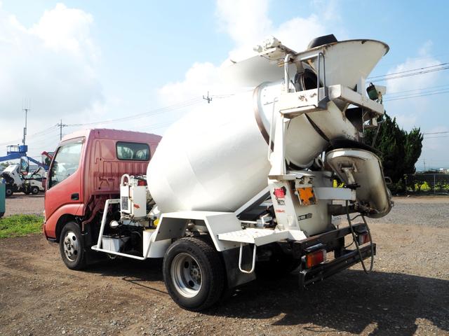 Hino dutro Small Mixer trucks *********(91739) 4枚目
