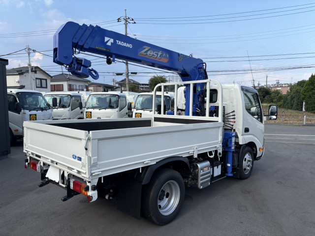 トヨタ ダイナ 小型 クレーン付き 2KG-XZU605(91744) 3枚目