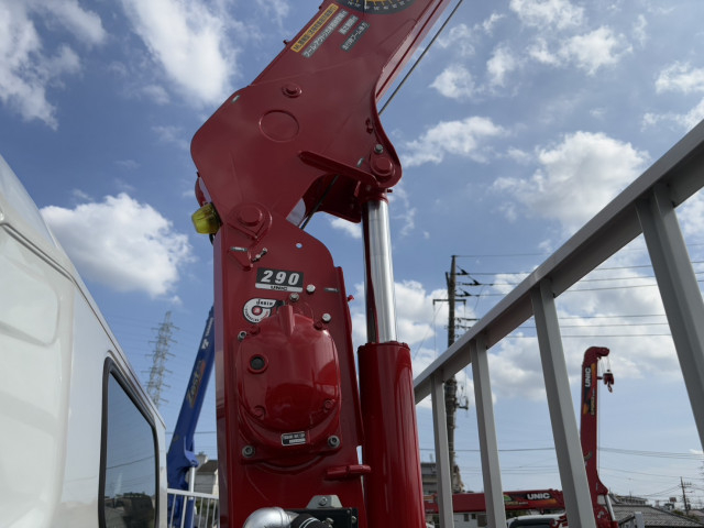 三菱ふそう キャンター 小型 クレーン付き 2RG-FEAV0(91745) 18枚目